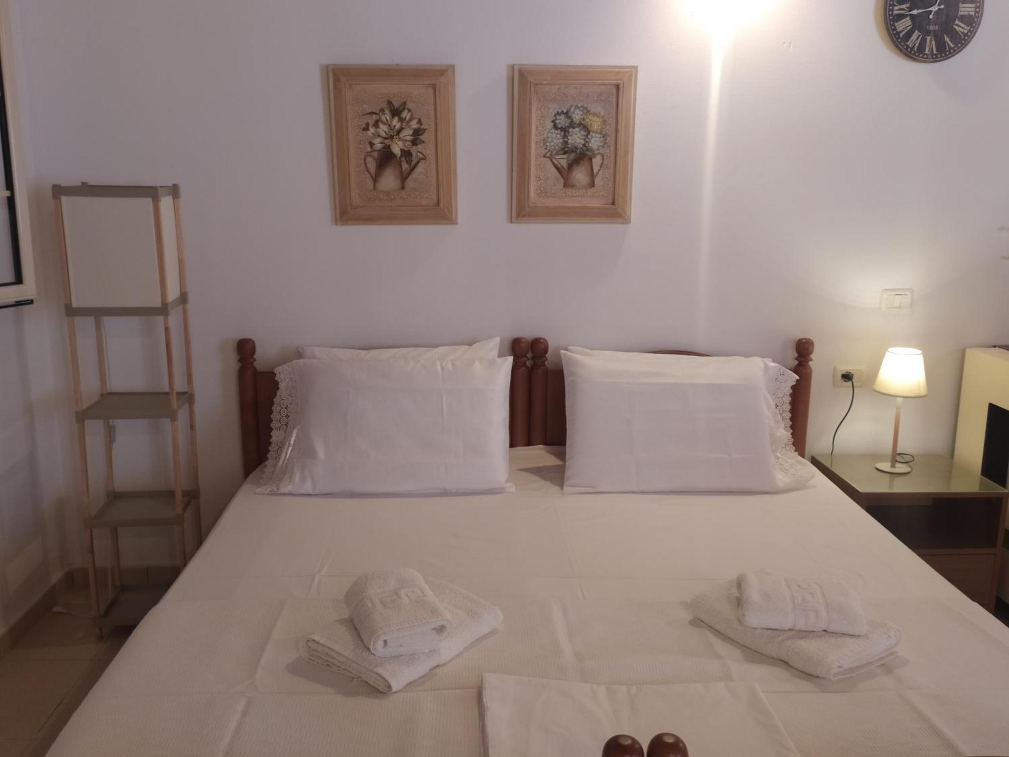 Retzos Rooms 히마레 외부 사진